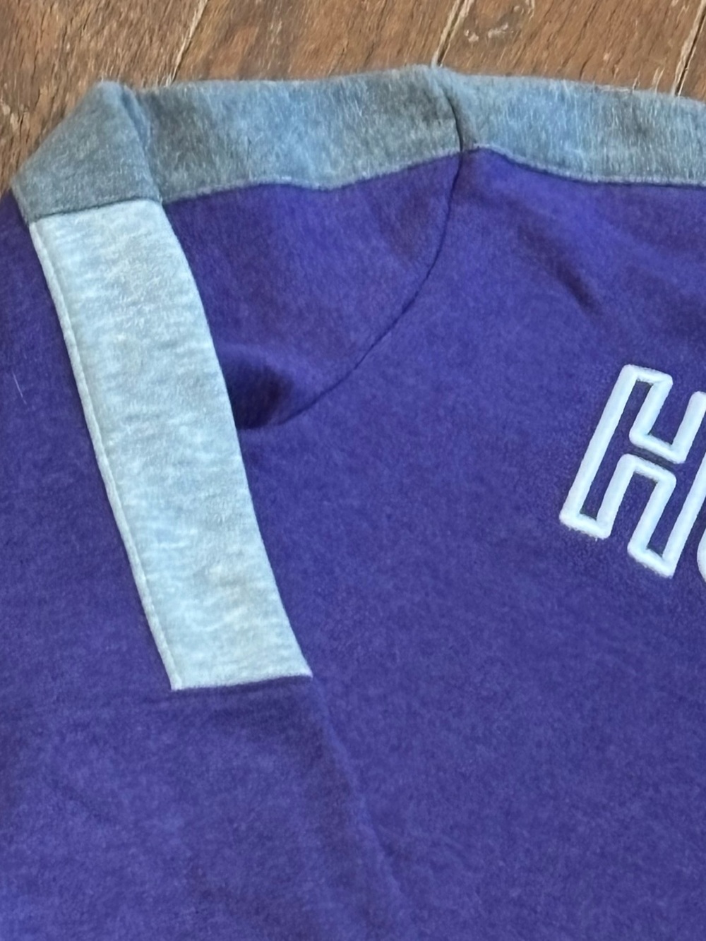 University of Washington Huskies Hoodie Sweatshirt Purple/Grey Men's Medium - Picture 4 of 10